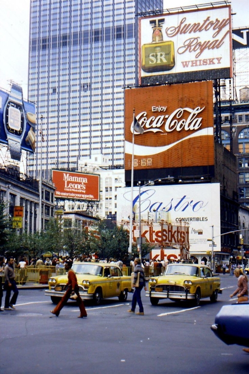 f1939ac0d9bf7a23cdf7f4c1c87ec773--times-square-vintage-stuff%20(1).jpg